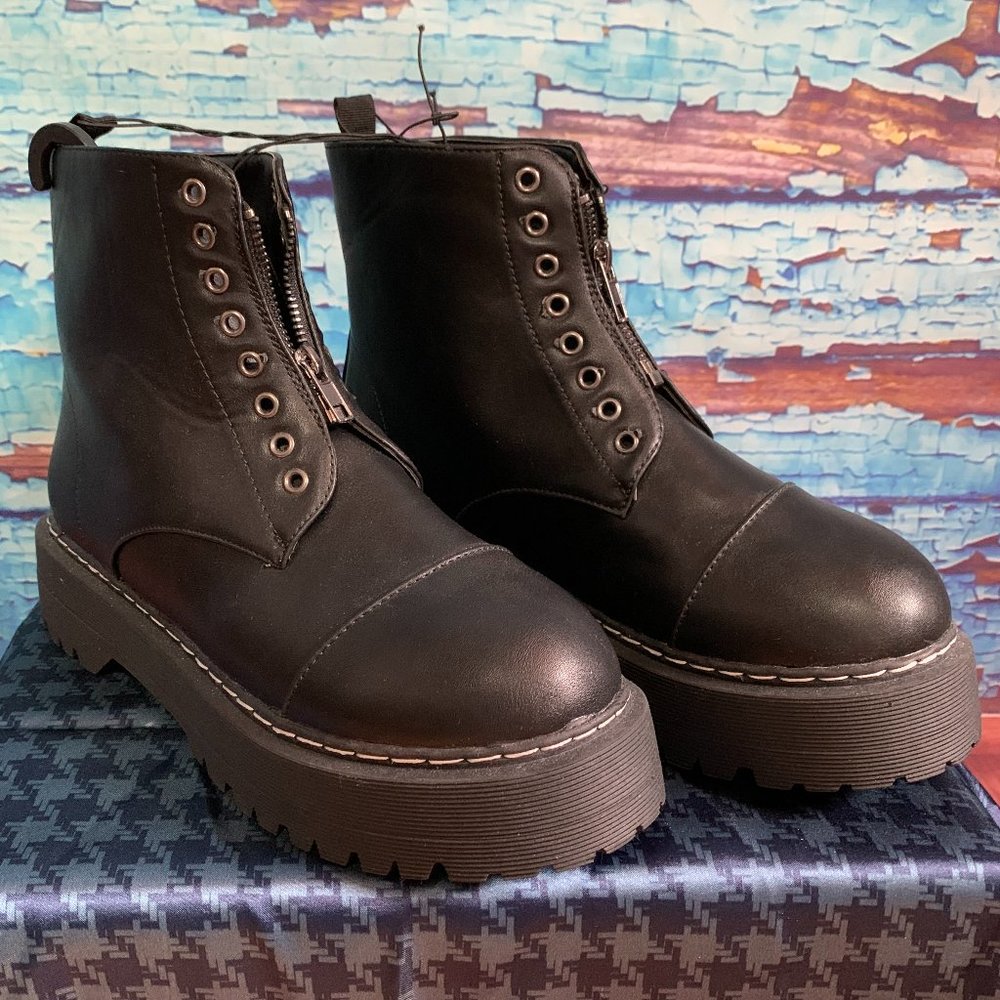 Ardene Laceless Combat Boots